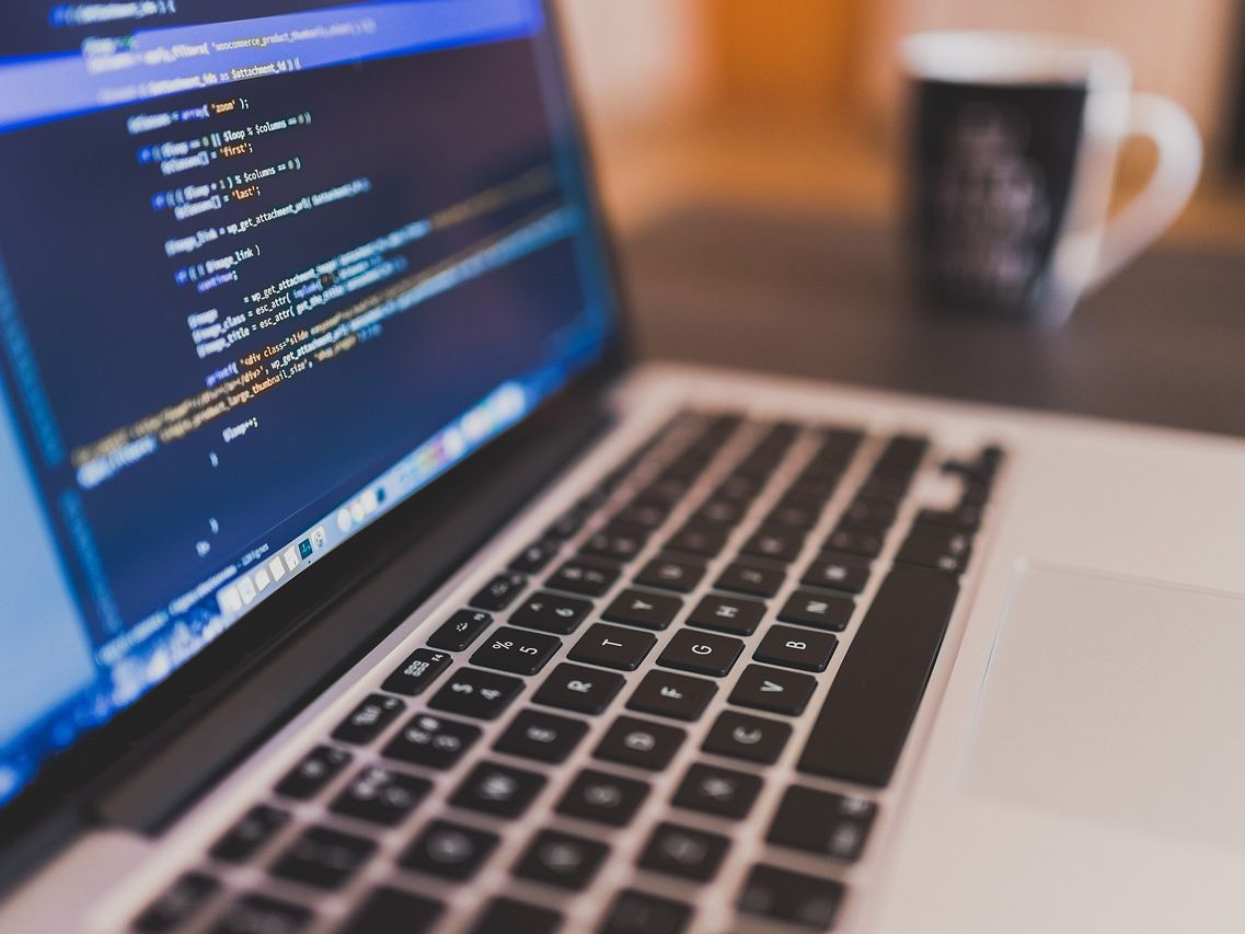 Jak nowe technologie zmieniają dom i zielone otoczenie
